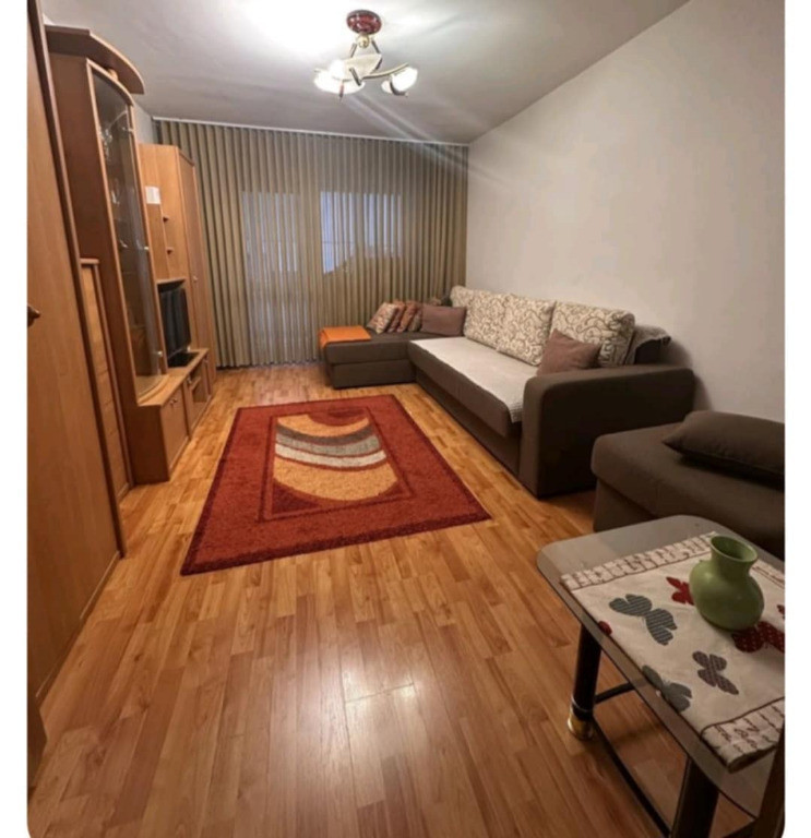 Apartament 3 camere zona BARTOLOMEU