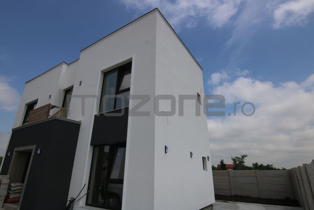 Otopeni - zone Ferme, vila P+1, 4 camere, 3 dormitoare, 3...