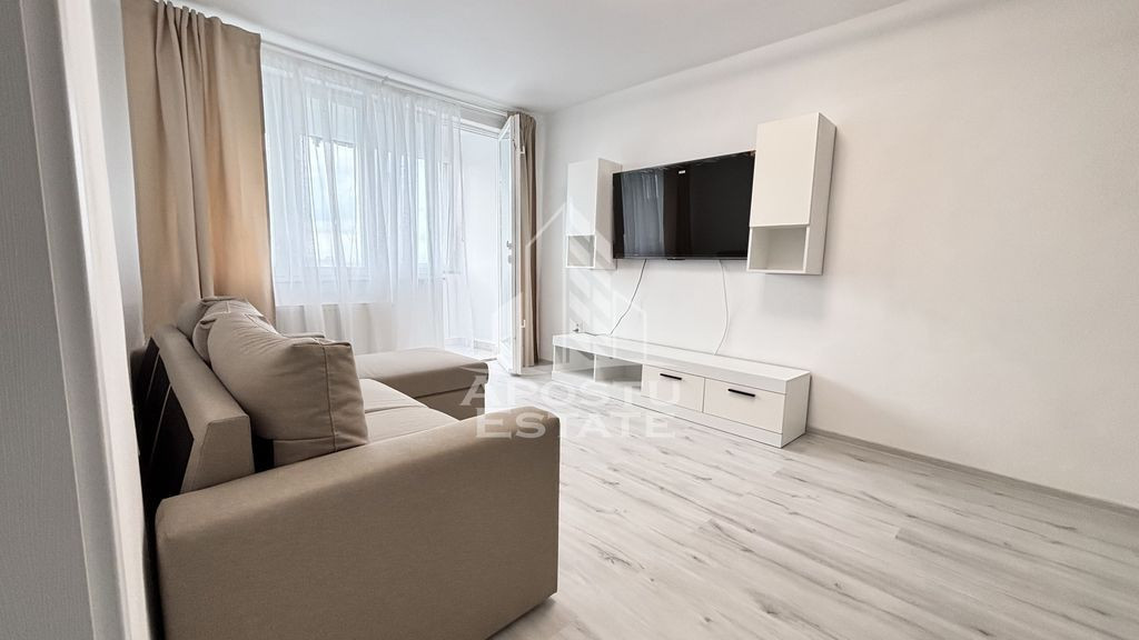 3 camere, decomandat, et. intermediar, centrala proprie, ...