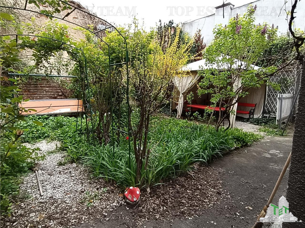 Apartament si curte langa parcul Regina Maria, Turda