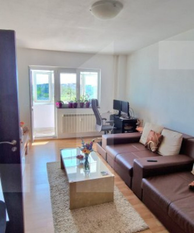 Apartament cu 2 camere, 54 mp, decomandat, renovat complet,