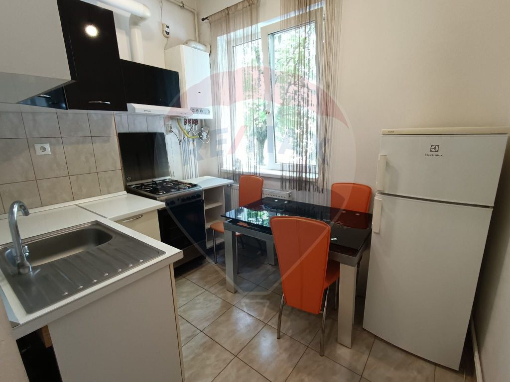 Garsonieră mobilată și utilată