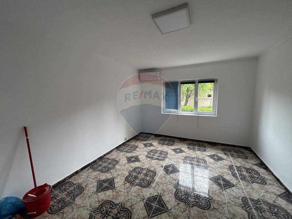 Spațiu de birouri de 20mp de închiriat Republicii zona ...