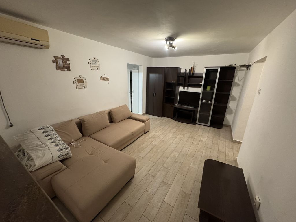 Apartament 2 camere zona City Park