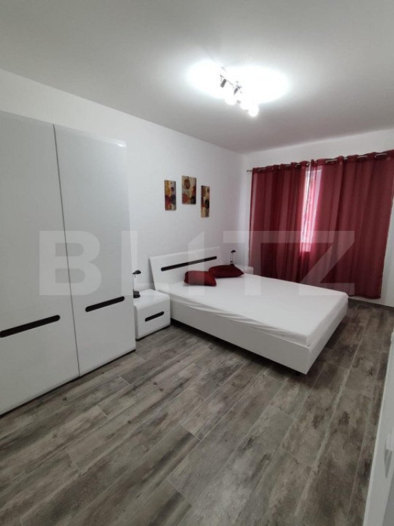 Apartament 2 camere, decomandat, modern, zona VIVO