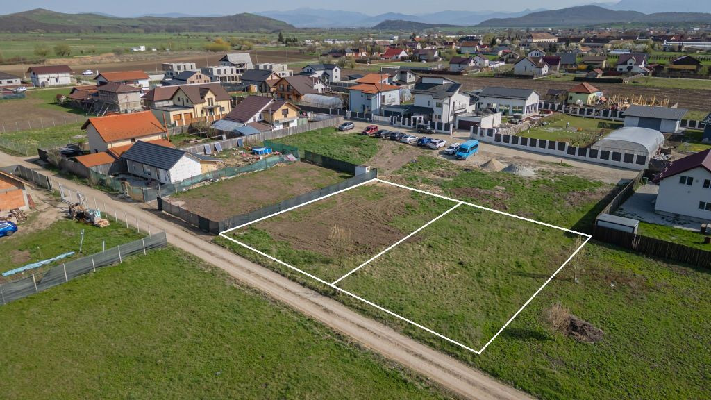 Teren 479 mp pentru construcții locuințe, Bod, utilită...