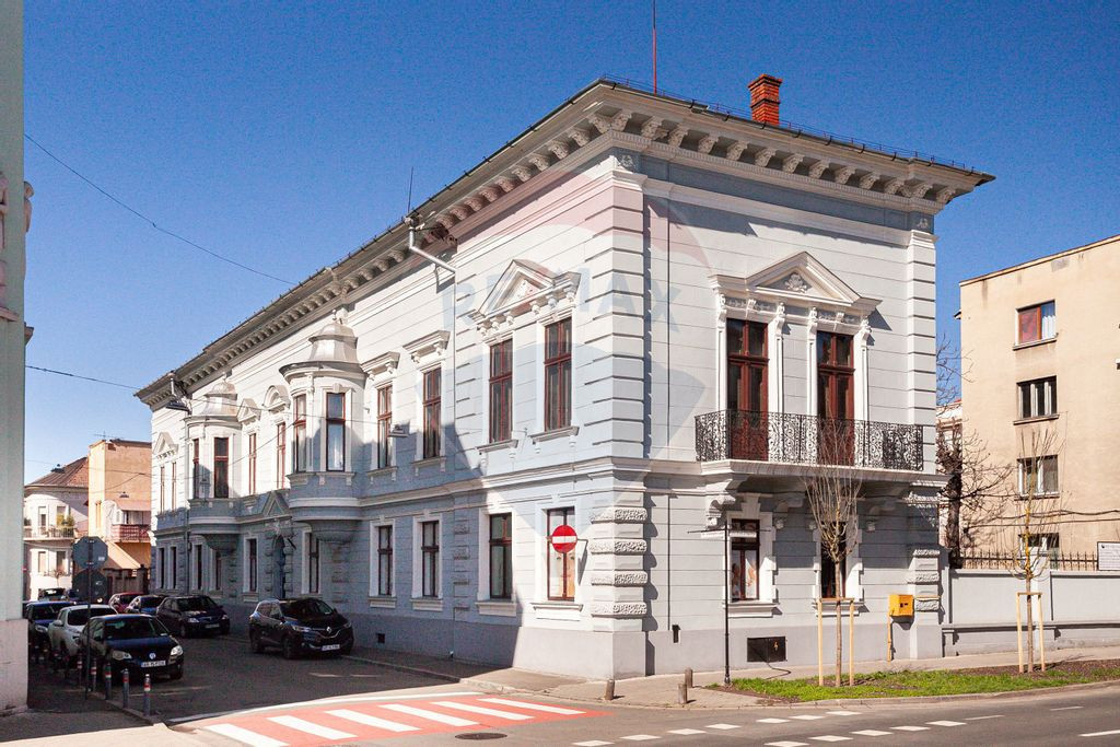 Spațiu comercial de 272mp de vânzare în zona Ultracentral