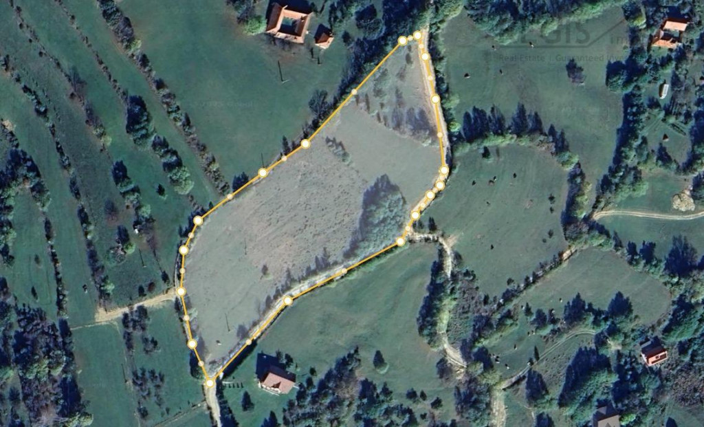 Teren de in Bran Sohodol | Case A Frame/ Pensiune