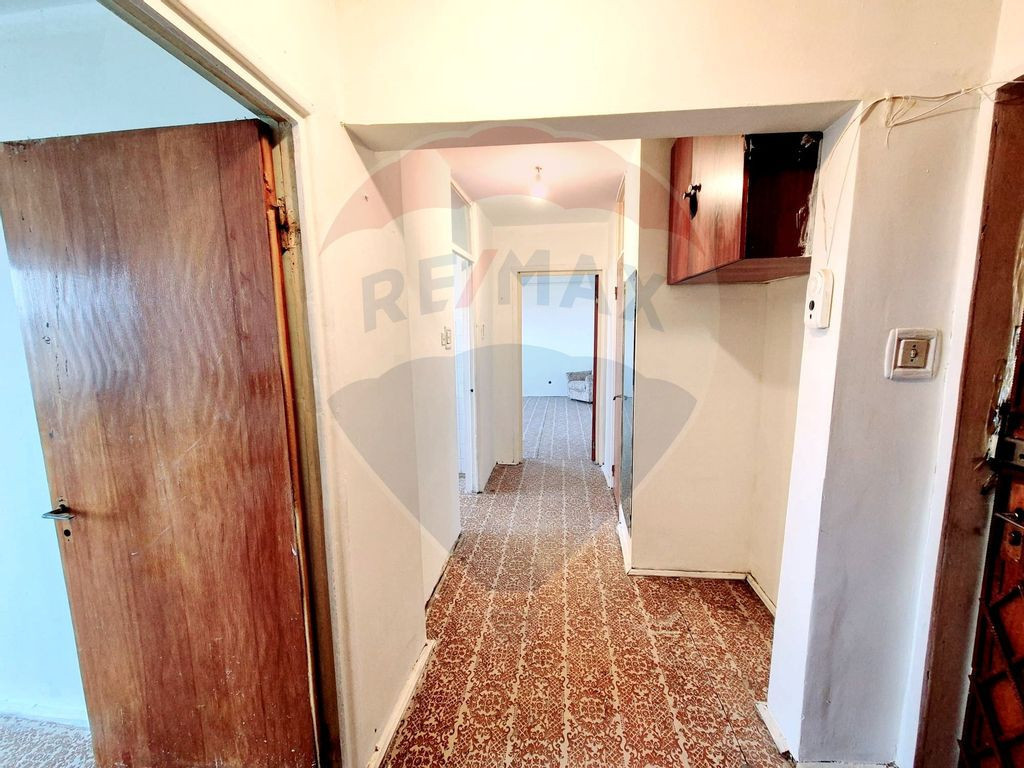 Apartament cu 2 camere de vânzare în zona Drumul Taberei