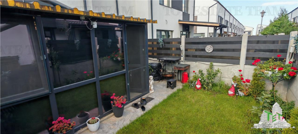 Vila 4 camere mobilata/utilata, mansarda locuibila si terasa