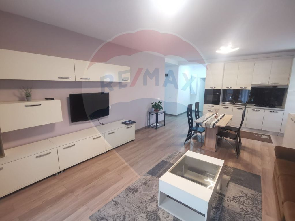 Apartament cu Parcare De Inchiriat