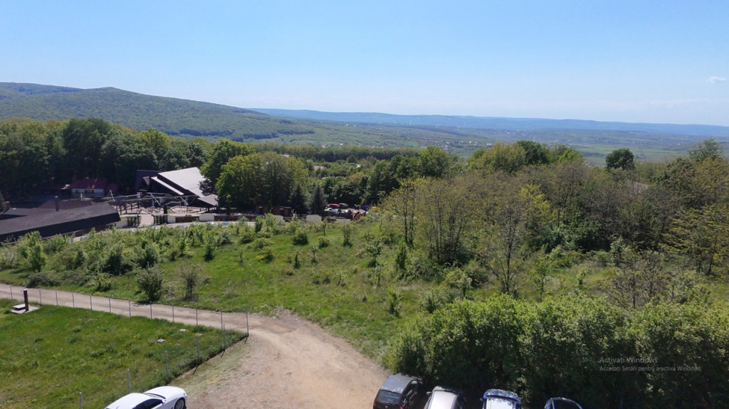 Teren de Vanzare – parcelabil | Petrarie – Burnova | Zon