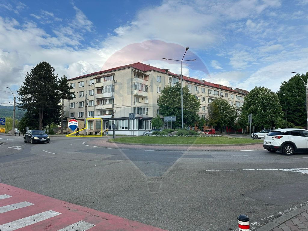 DE VANZARE SPATIU- str. George Cosbuc