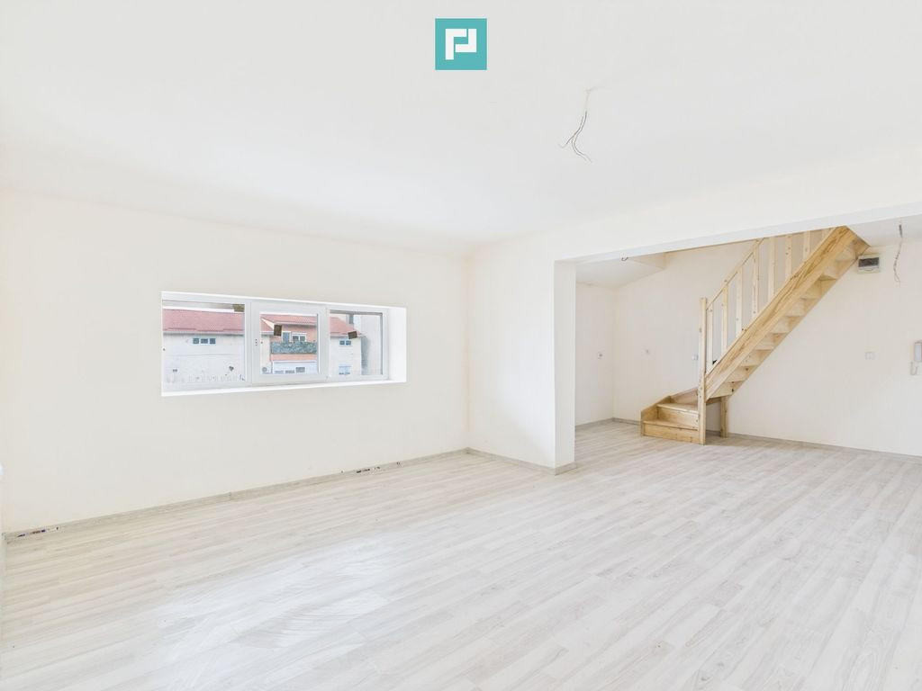 Ofertă! Apartament 3 camere, 78 mpu, Buziașului