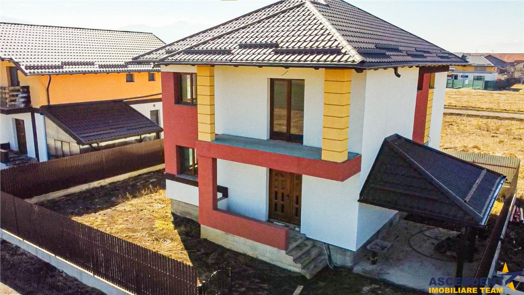 Casa noua, intabulata, la cheie, Sanpetru