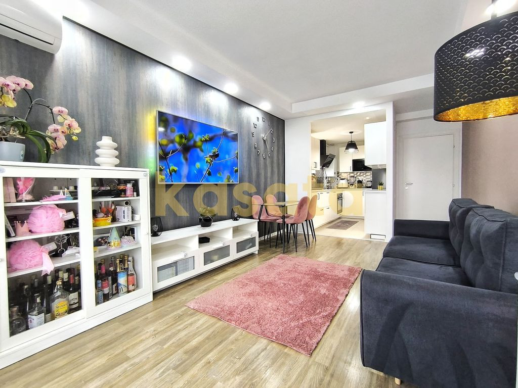 3 camere I 2 bai I Cosmopolis I 65 mp utili I mobilat si ...