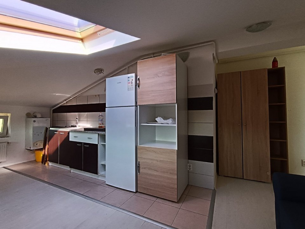 APARTAMENT 2 CAMERE, DECOMANDAT, BLOC NOU, TATARASI, MOBILAT