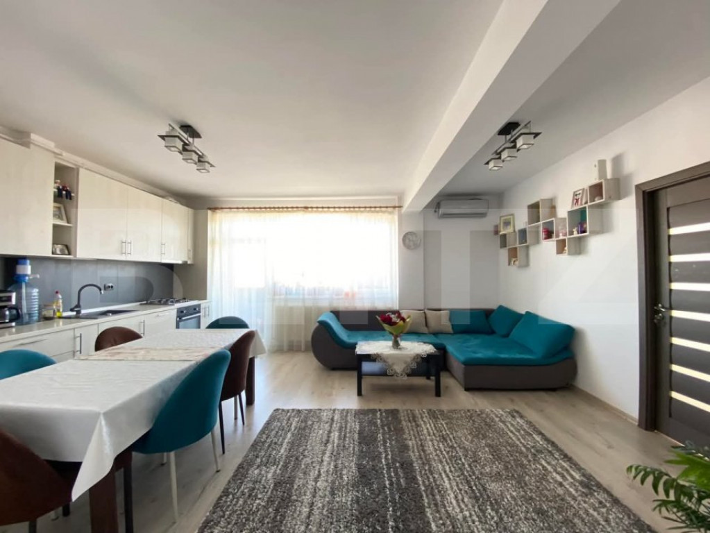 Apartament 3 camere, 2 bai, 65mp, garaj, etaj intermediar, z