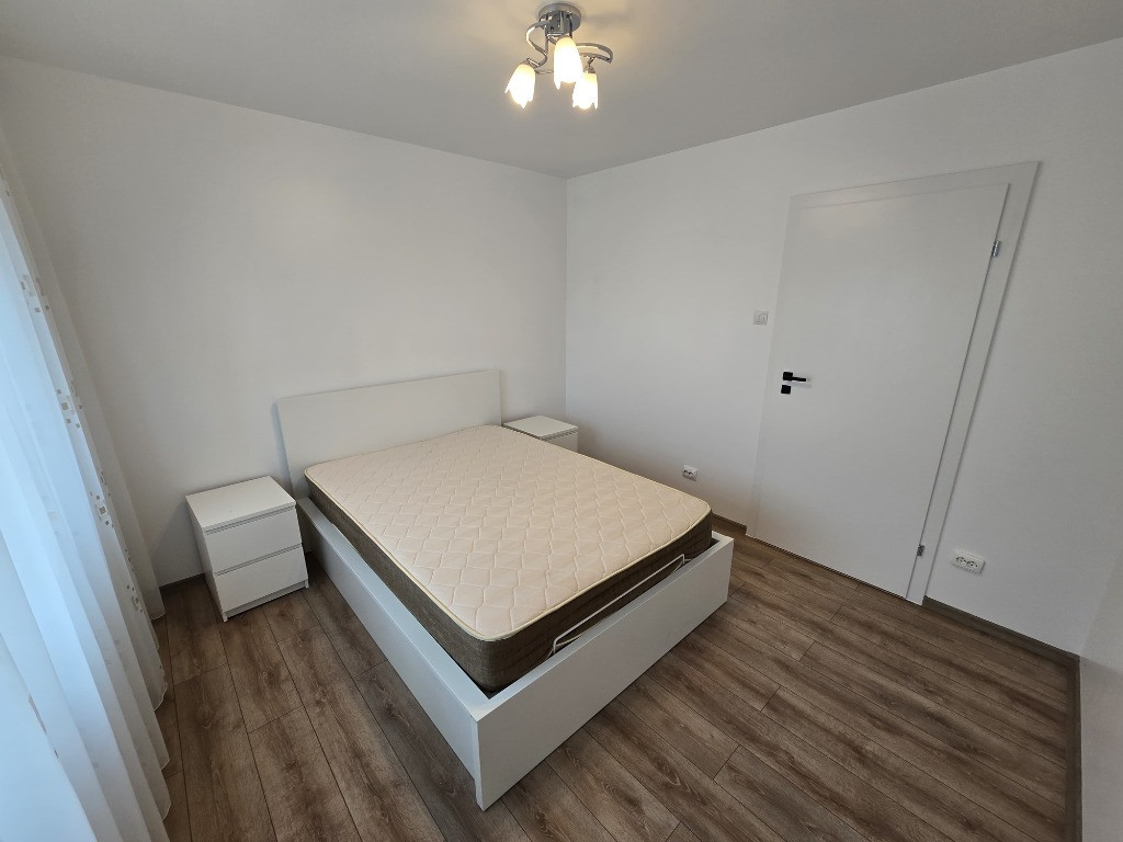 Calea Rahova,2cam,dec,supraf. 60mp,renovat complet,bloc reabilitat