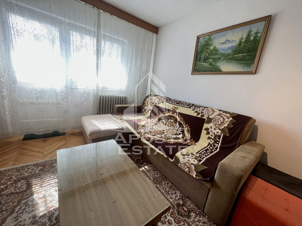 Apartament cu 2 camere , centrala proprie , zona Dambovita