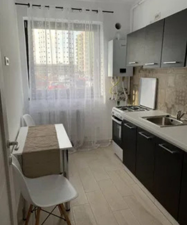 Garsoniera mobilata modern