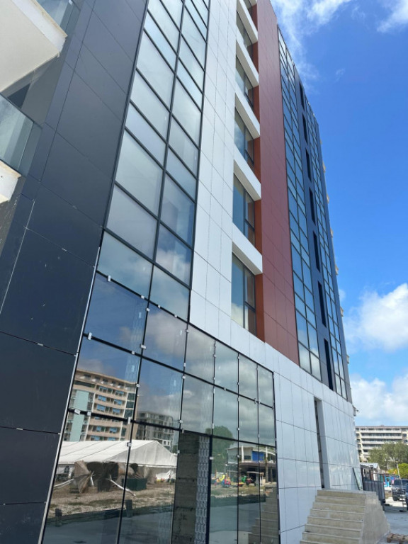 Spatiu comercial situat in zona COMPLEX PHOENICIA - MAMAIA N