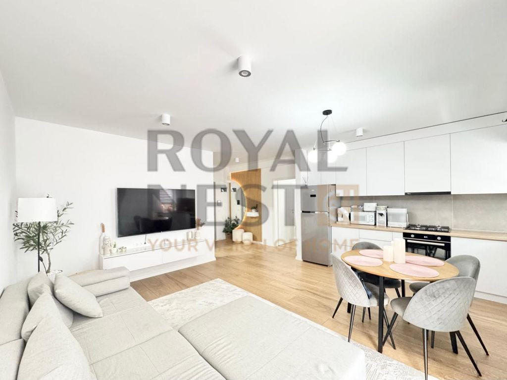 De inchiriat apartament cu 2 camere si dressing in Avantg...