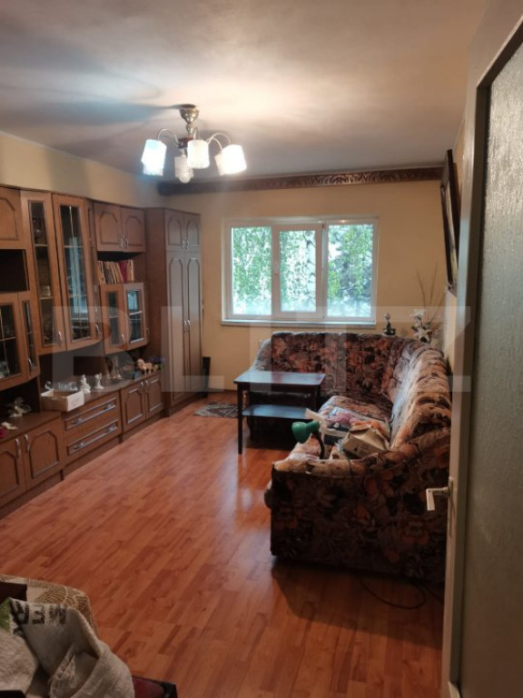 Apartament cu 2 camere, etaj intermediar, Cuza Voda II