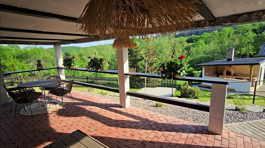 Casa de Vacanta in Bucovina! Zona Turistica Cacica! 07278171