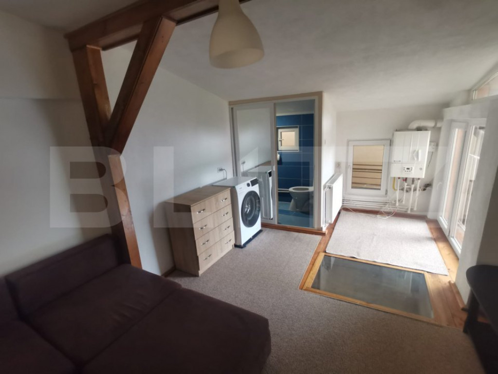 Apartament cu 2 camere, 45 mp, parcare, curte, zona Sigma Zo