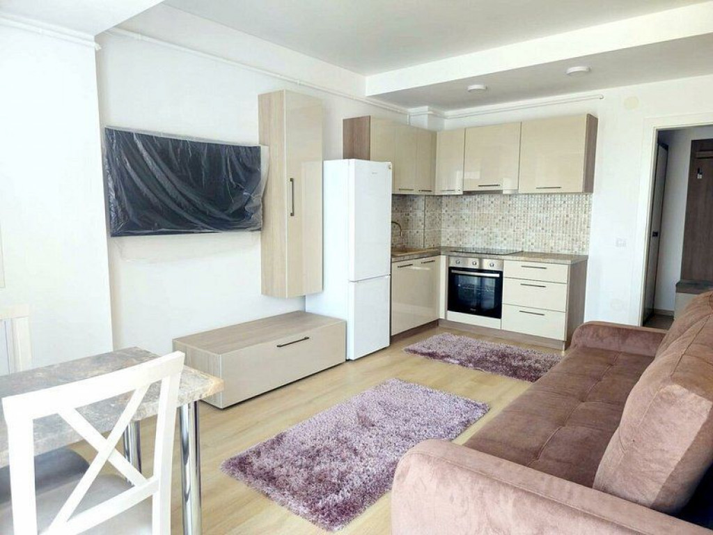 De inchiriat - 2 camere, mobilat si utilat, bloc nou - Ce...