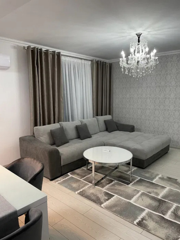 Apartament 2 Camere / Piata Romana / Metrou