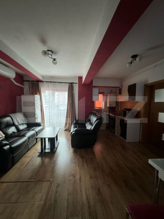 Apartament de vanzare, cu 3 camere, 47 mp, in zona Manastur