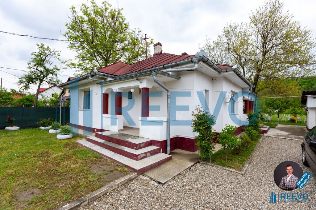 Casă de vânzare Buhuși, Str. Orbic