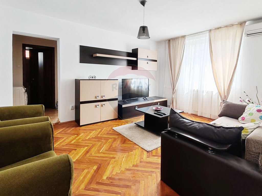Apartament cu 2 camere de închiriat, mobilat și utilat,...