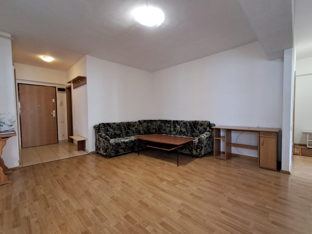 Ap 3 camere 80 mp, terasa,balcon, et.2, lift,bloc 2009 Dorobantilor