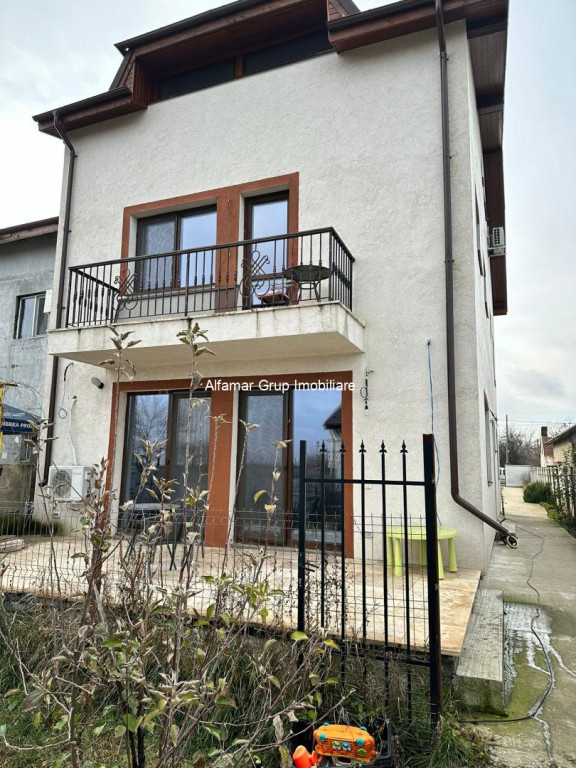 2 case moderne pe teren 1.350 mp – Dragomiresti-Vale