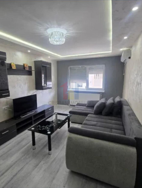 2 camere etaj 2, Decomandat, Renovat Integral, Dorobantilor