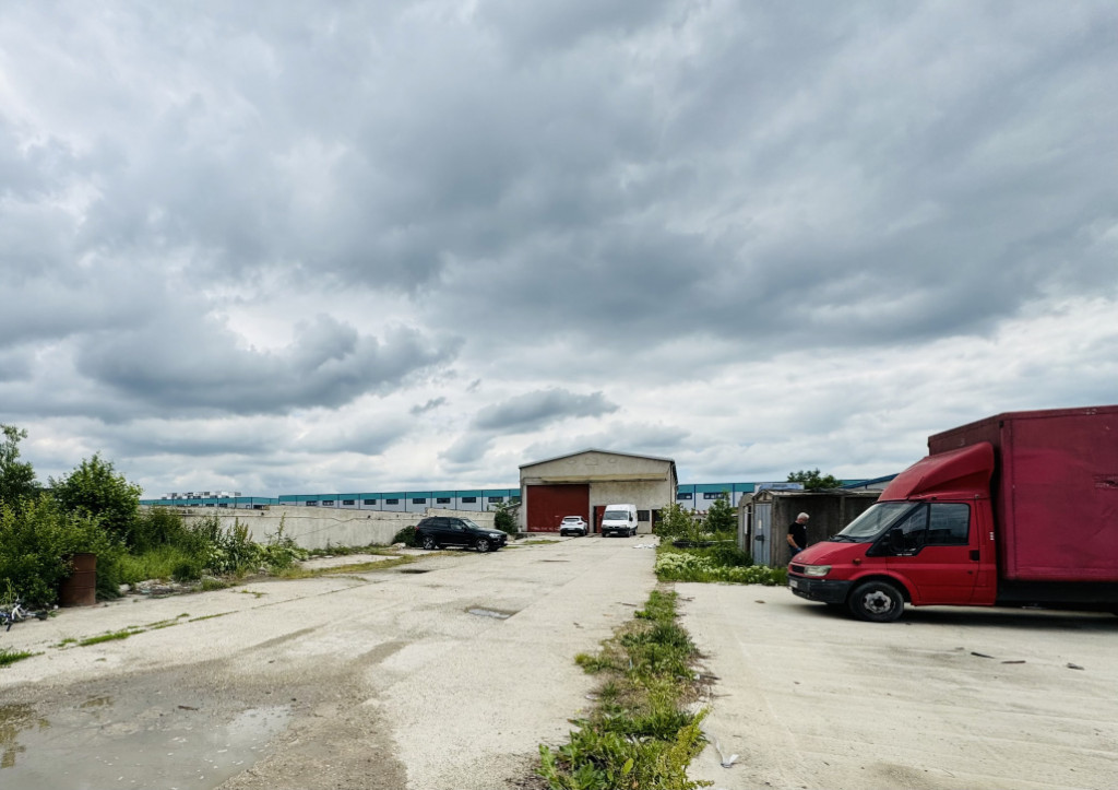 Platforma industriala cu Hala în Popești Leordeni pentru P