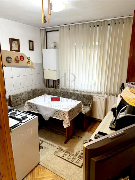 FREIDORF - 3 camere - decomandat - centrala proprie - BLOC A