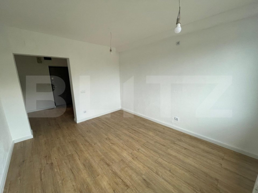 Camera camin, 22.5 mp, etaj 3 din 4, zona Geoge Enescu