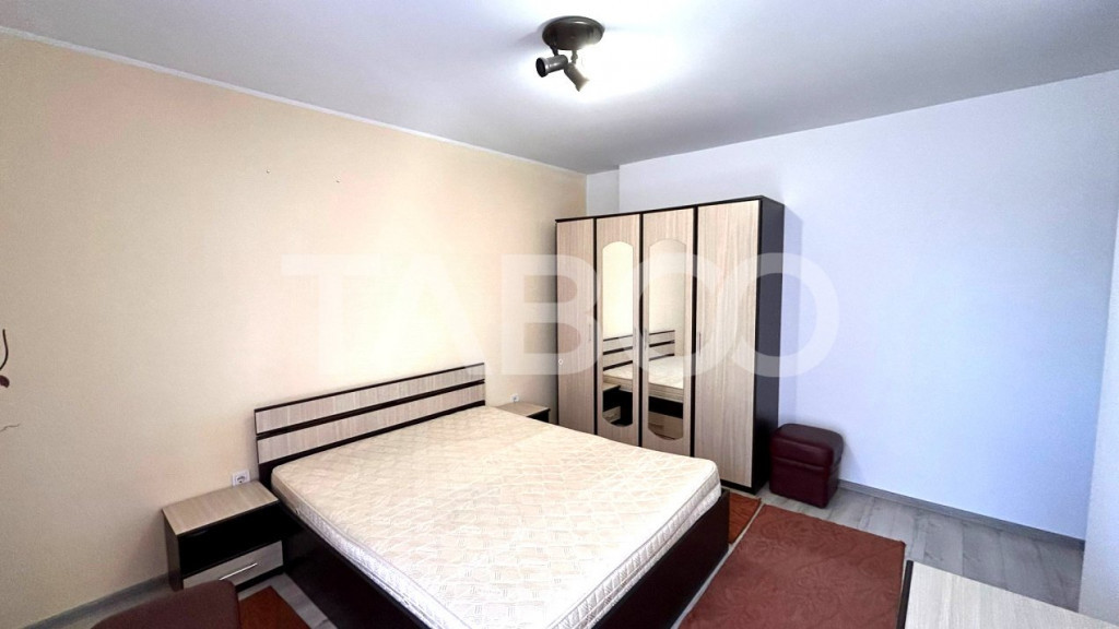 Apartament de inchiriat cu 2 camere loc de parcare balcon si