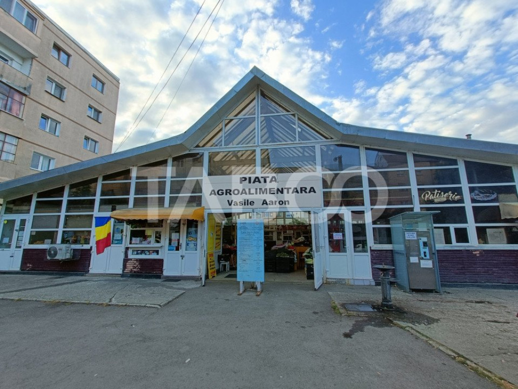 Apartament decomandat de vanzare 50 mpu balcon etaj intermed