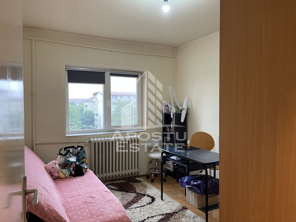 Apartament cu trei camere doua balcoane Girocului