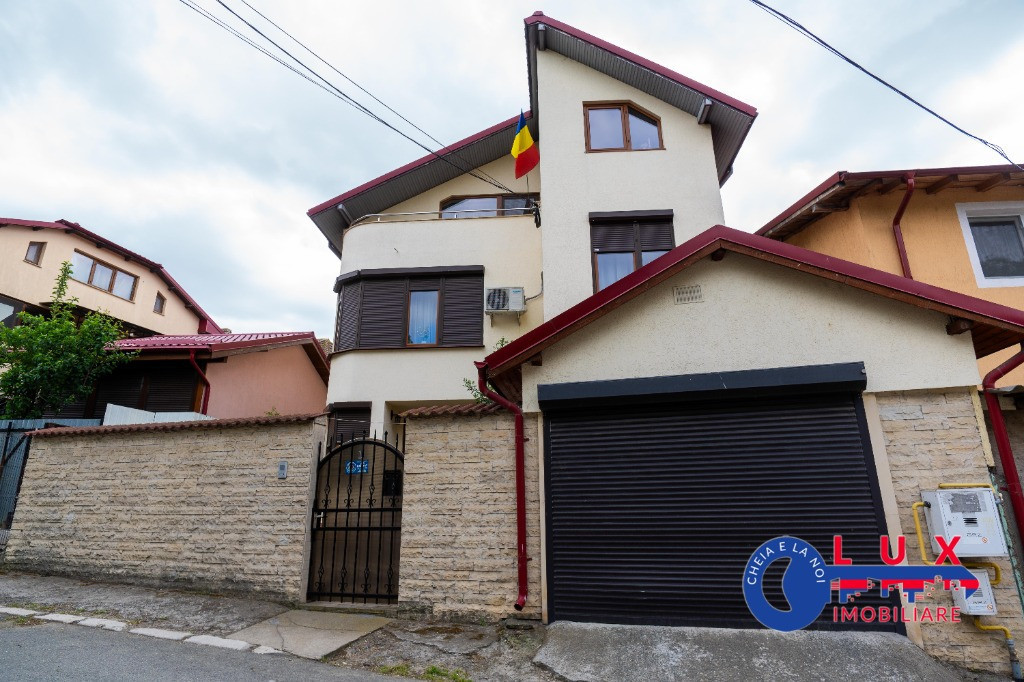 ID 6688 VILĂ CENTRALĂ DE VÂNZARE – DOAR LA LUX IMOBILIARE
