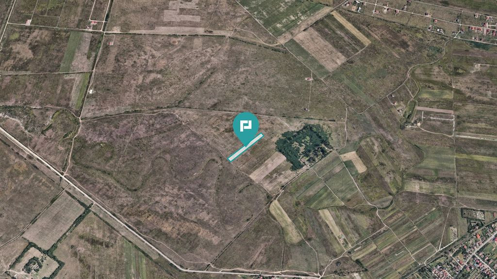 Teren extravilan de 10.000 mp