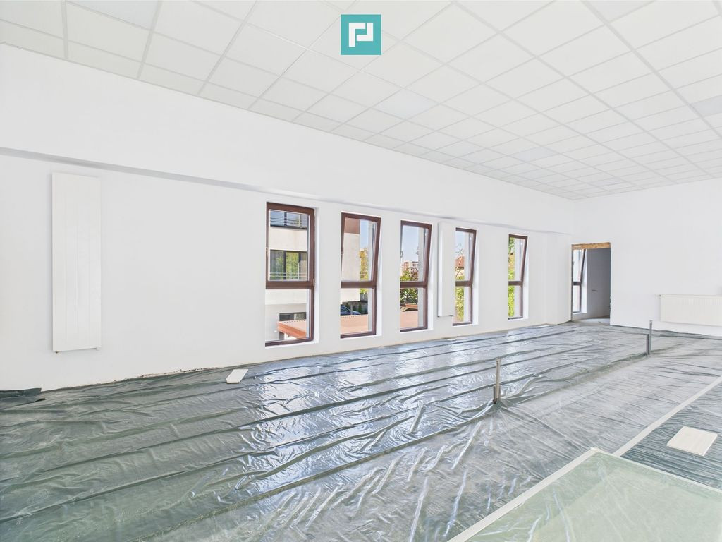 Spații Comerciale între 70 și 350 mp în Dumbrăvița