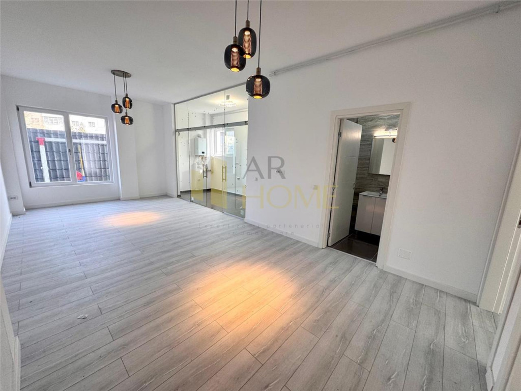 Apartament 3 camere, zona Cantacuzino - Carol Davila, Ploie