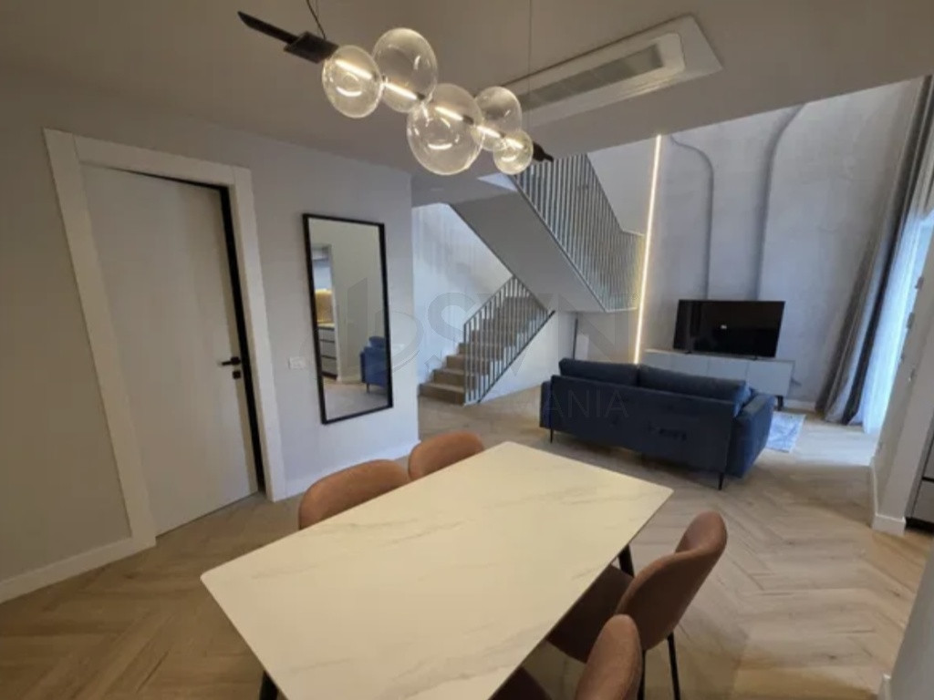 Duplex nou complet utilat Aviatiei