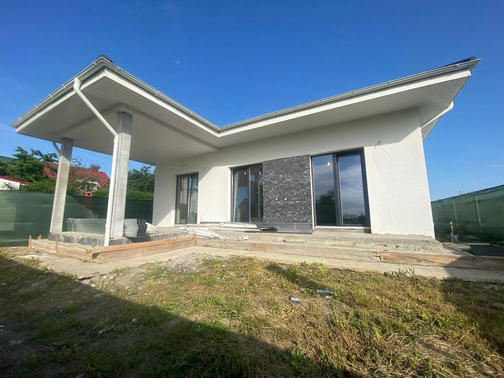 DÂRZA - CREVEDIA ( 2 KM DE BUFTEA) CASA DE VANZARE 4 CAM...